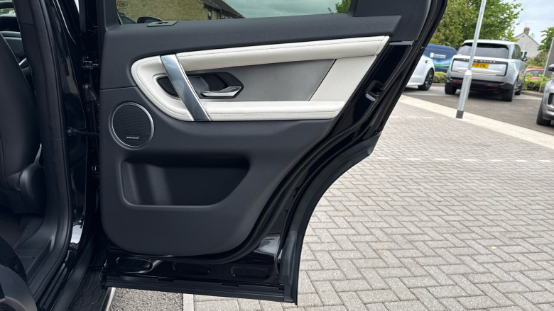 Land Rover Discovery Sport 1.5 P270e Landmark 5dr Auto [5 Seat] [NI] Station Wagon